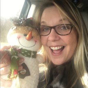 Meet your Posher, Lorrie